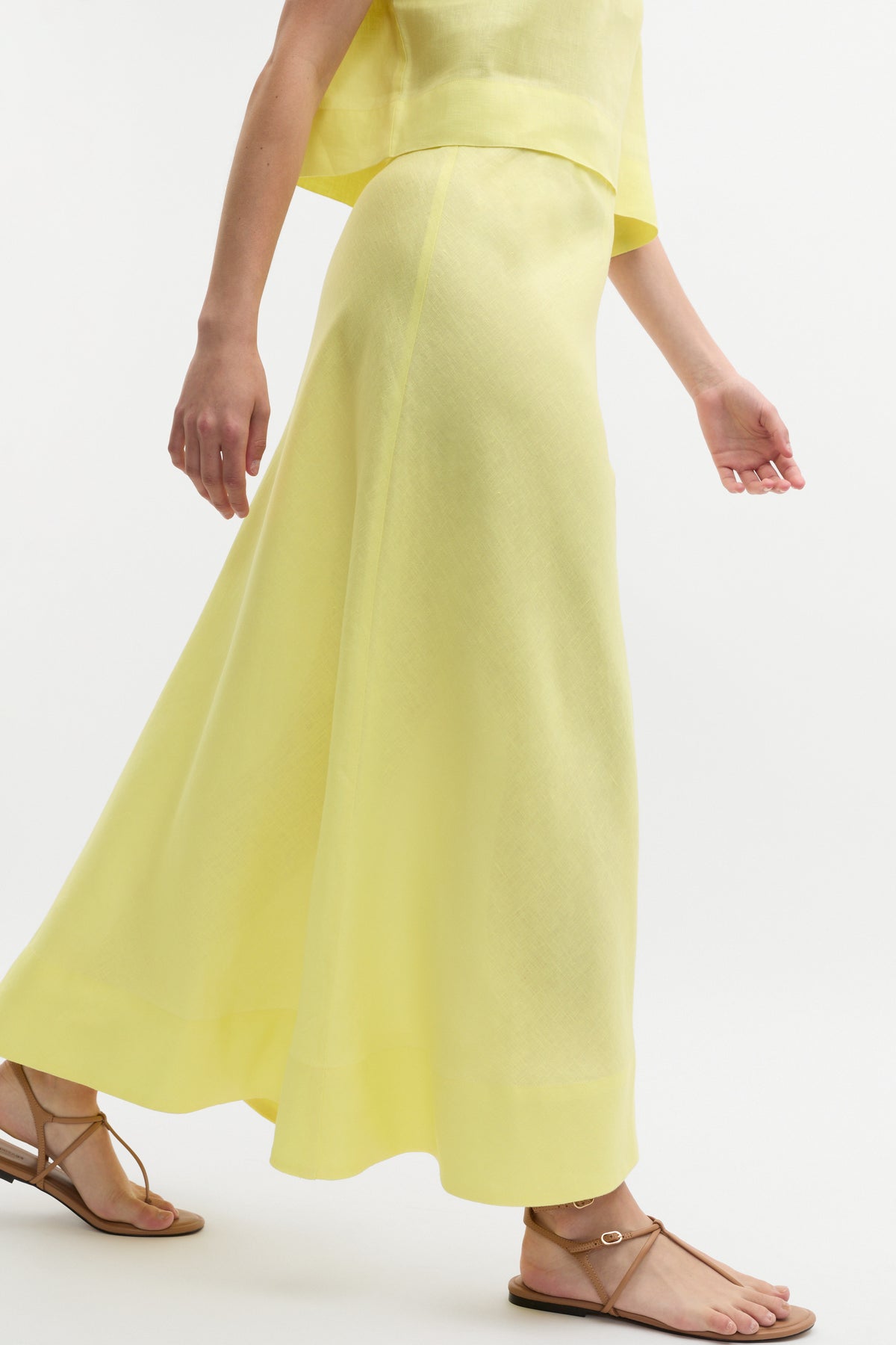 Core Linen Seam Front Skirt