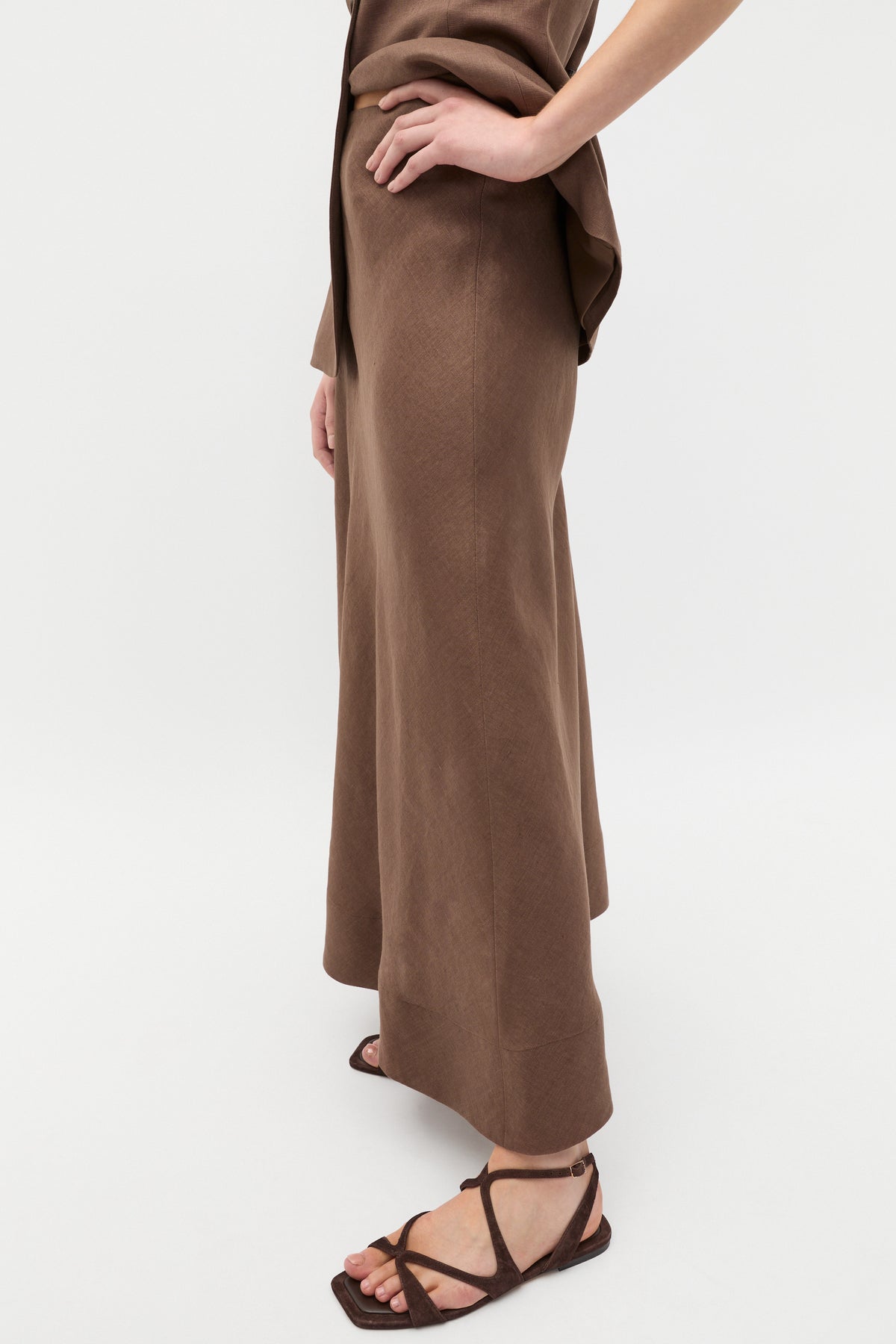 Core Linen Seam Front Skirt