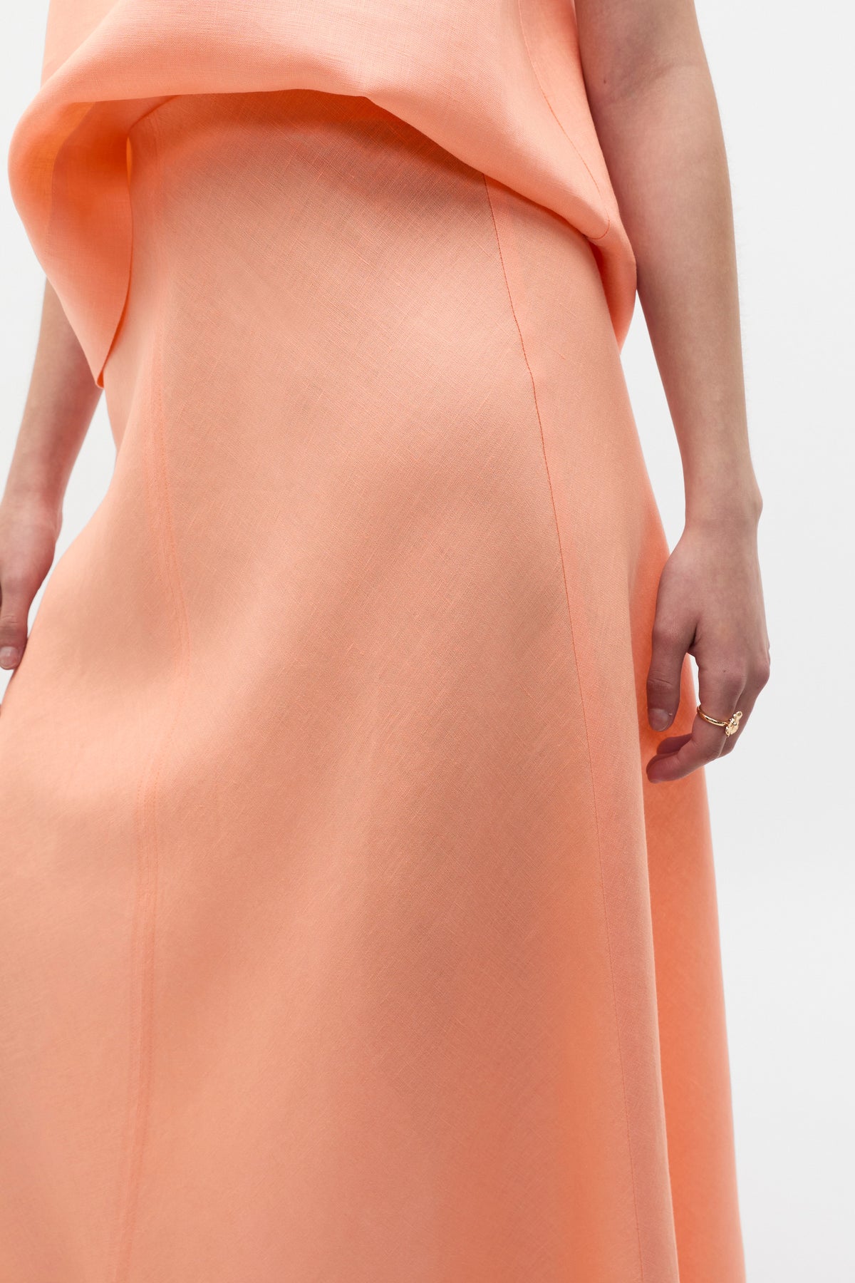 Core Linen Seam Front Skirt