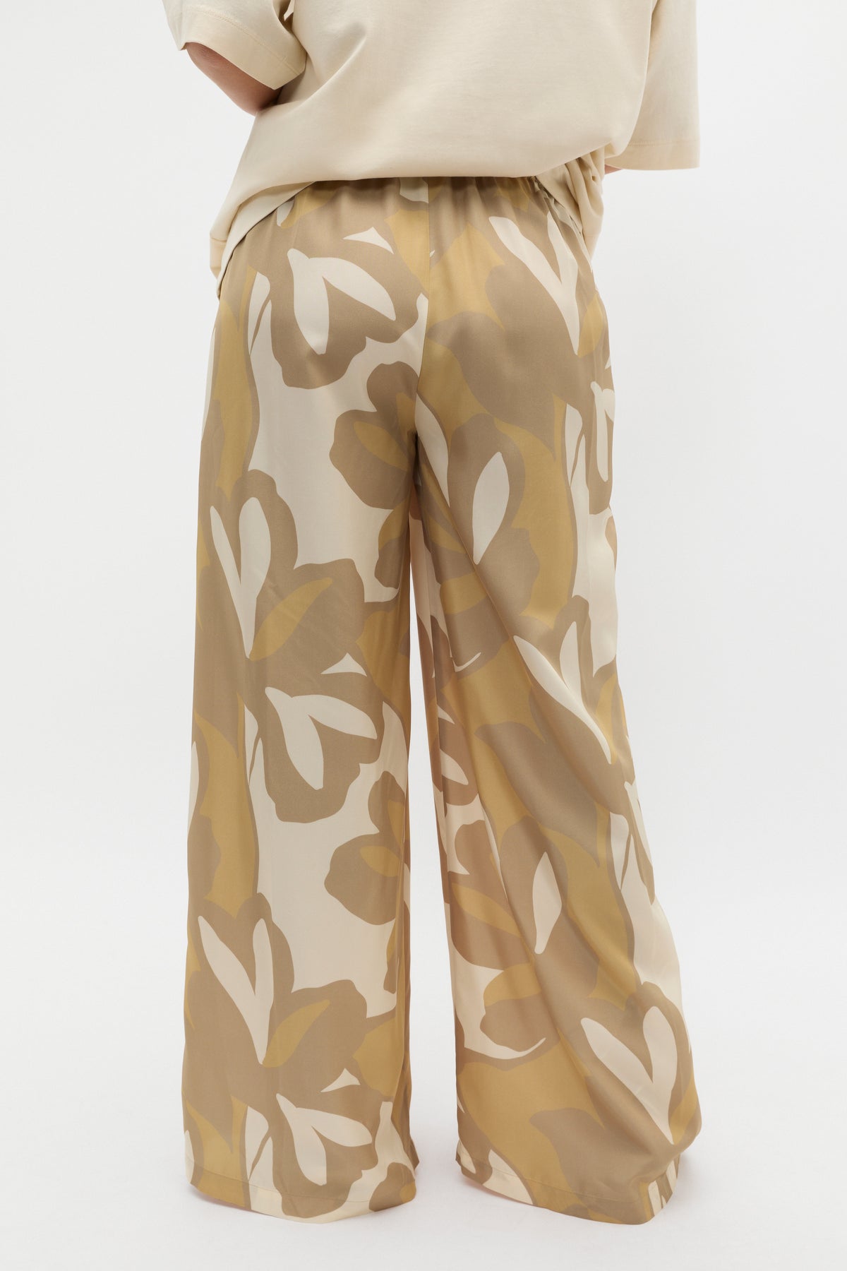 Satin Printed Pant