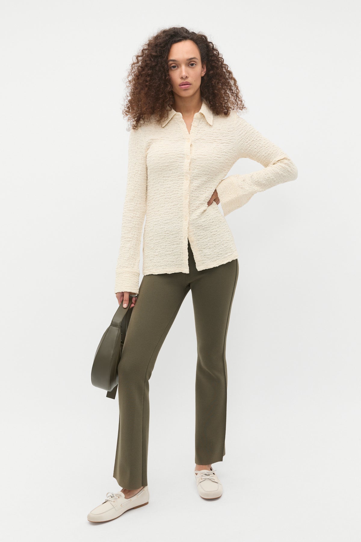 Crepe Knit Pintuck Pant