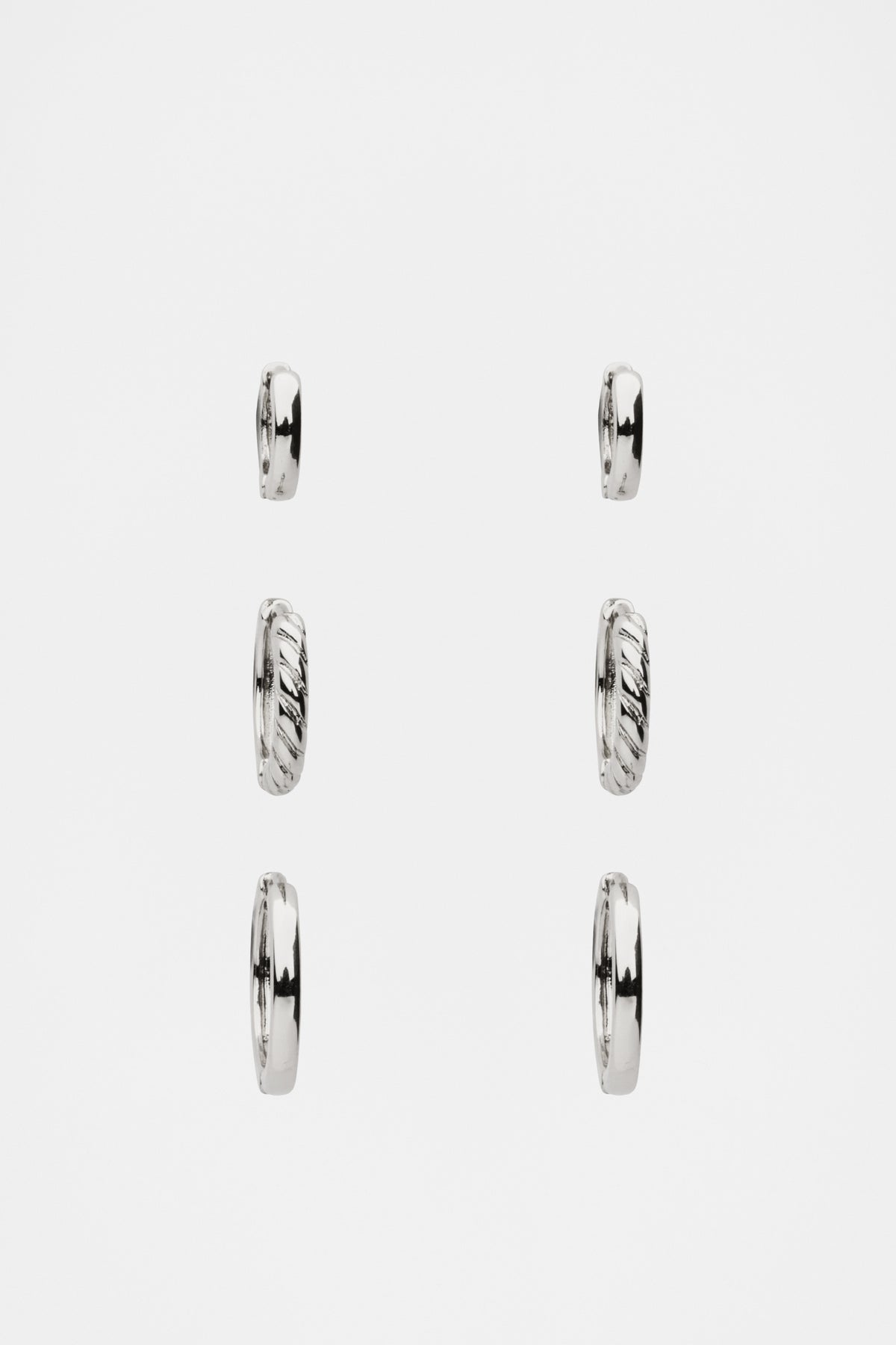 Textured Huggie Ear Pack