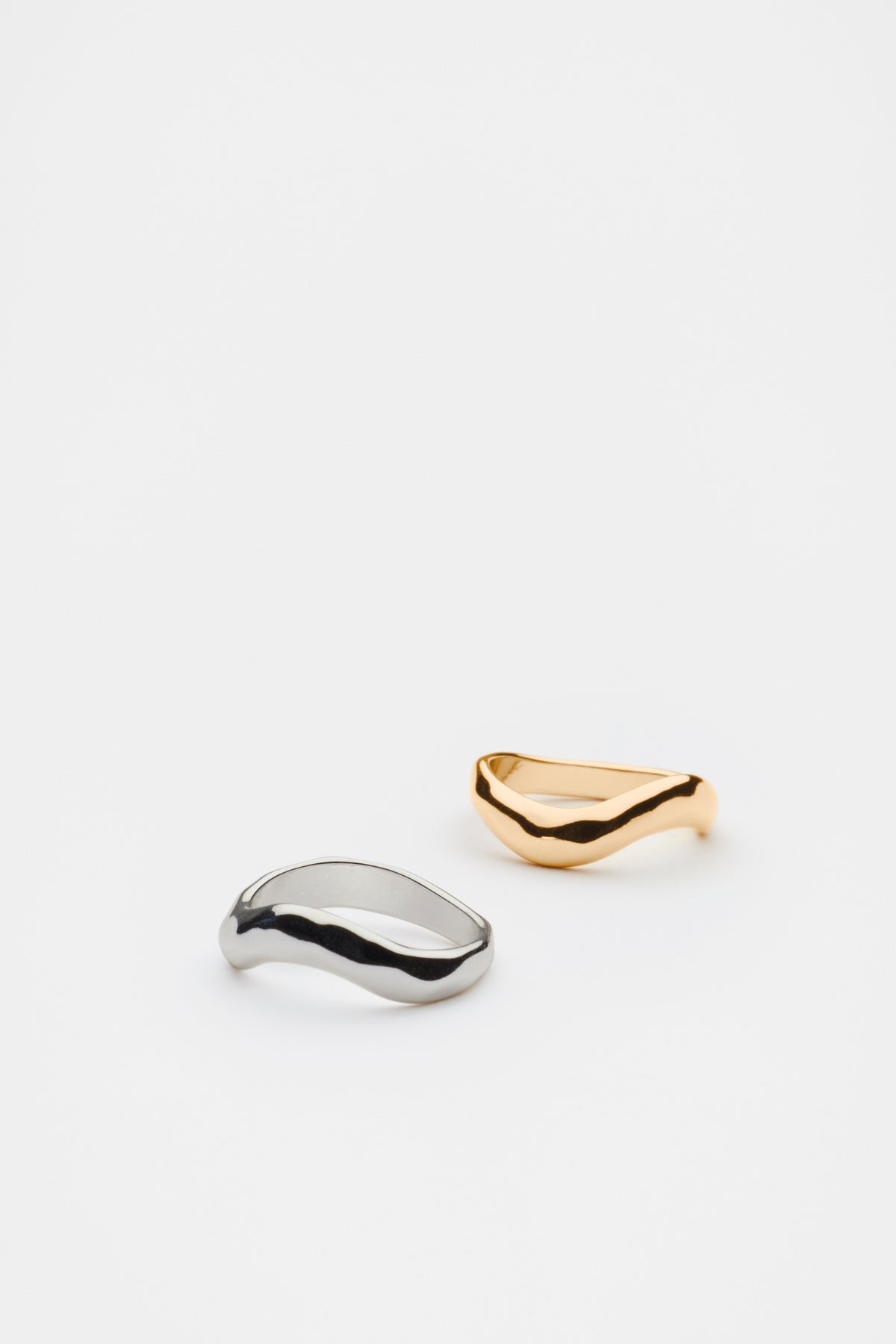 Textured Wave Ring Set