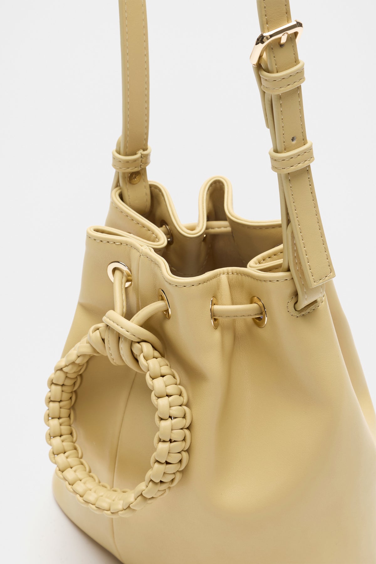 Ring Detail Crossbody Bag