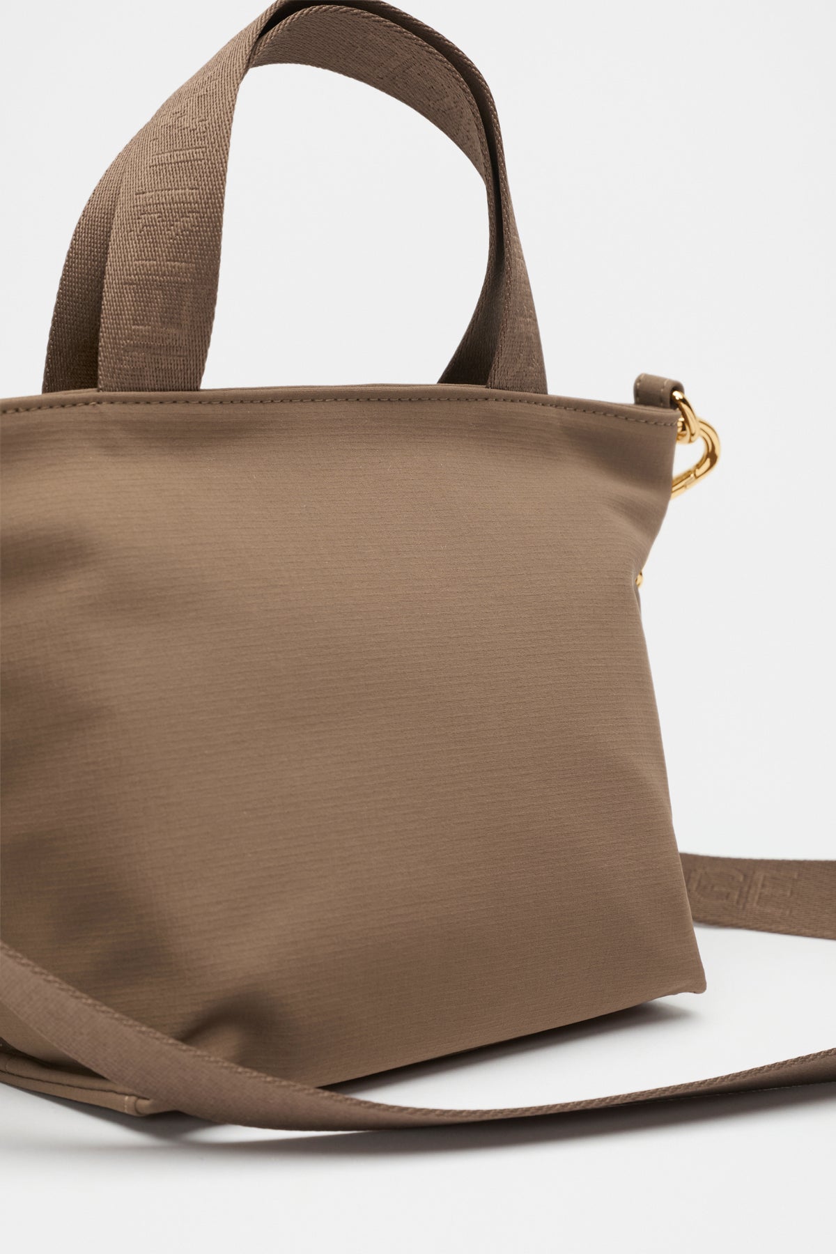 Seed Daily Crossbody Bag