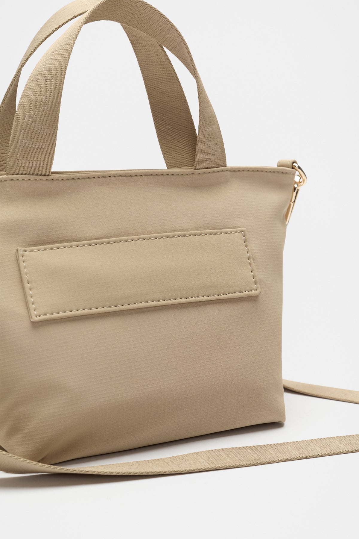 Seed Daily Crossbody Bag