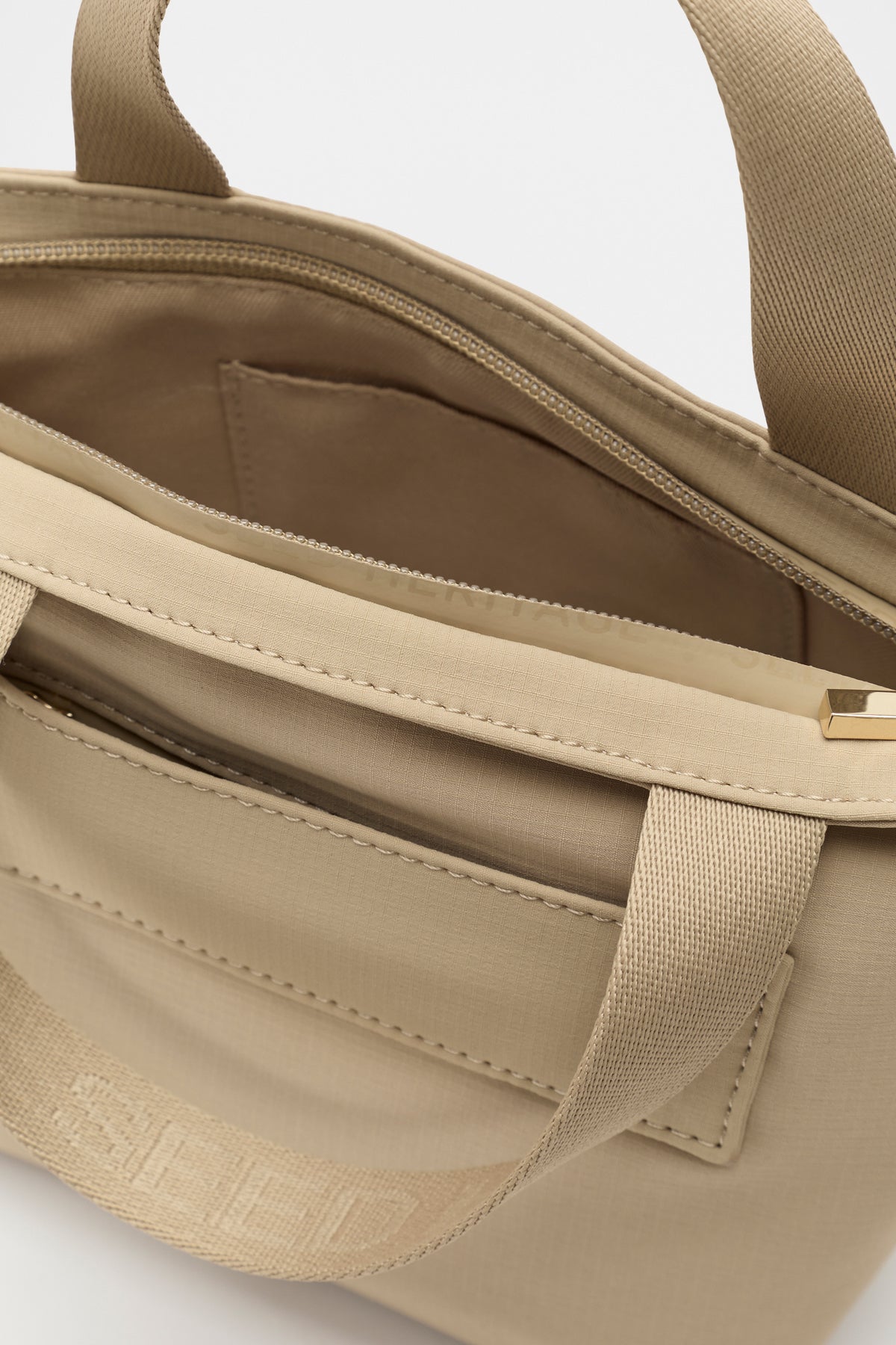 Seed Daily Crossbody Bag