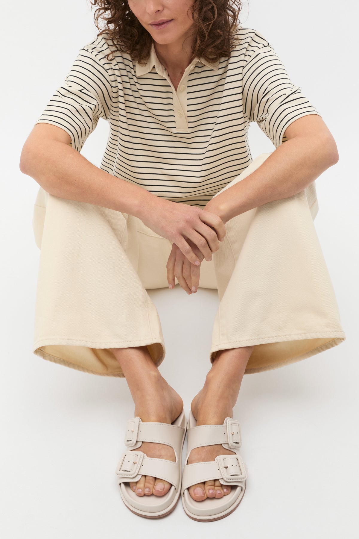 Dulci Covered Buckle Slide