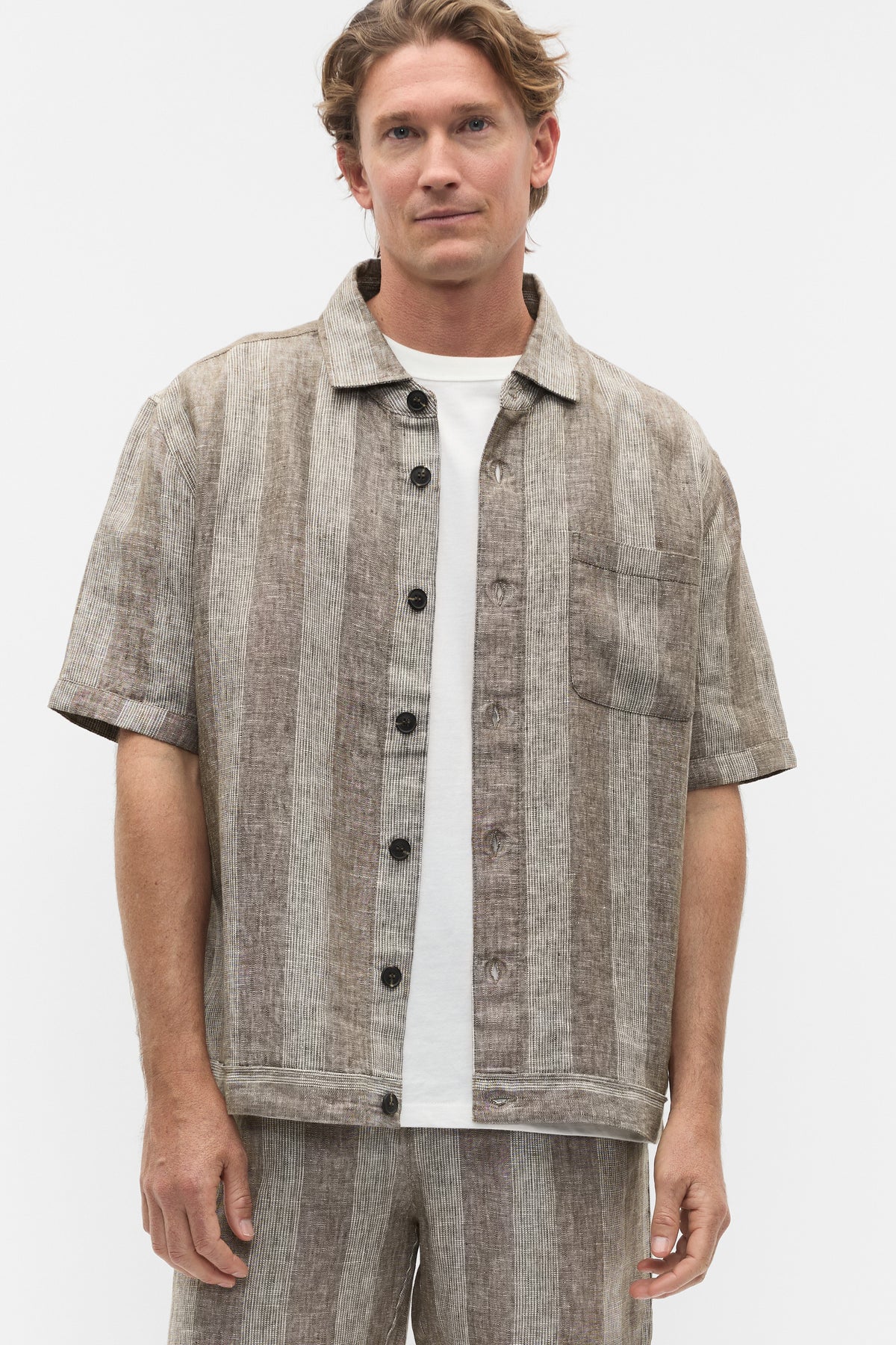 Boxy Linen Shirt