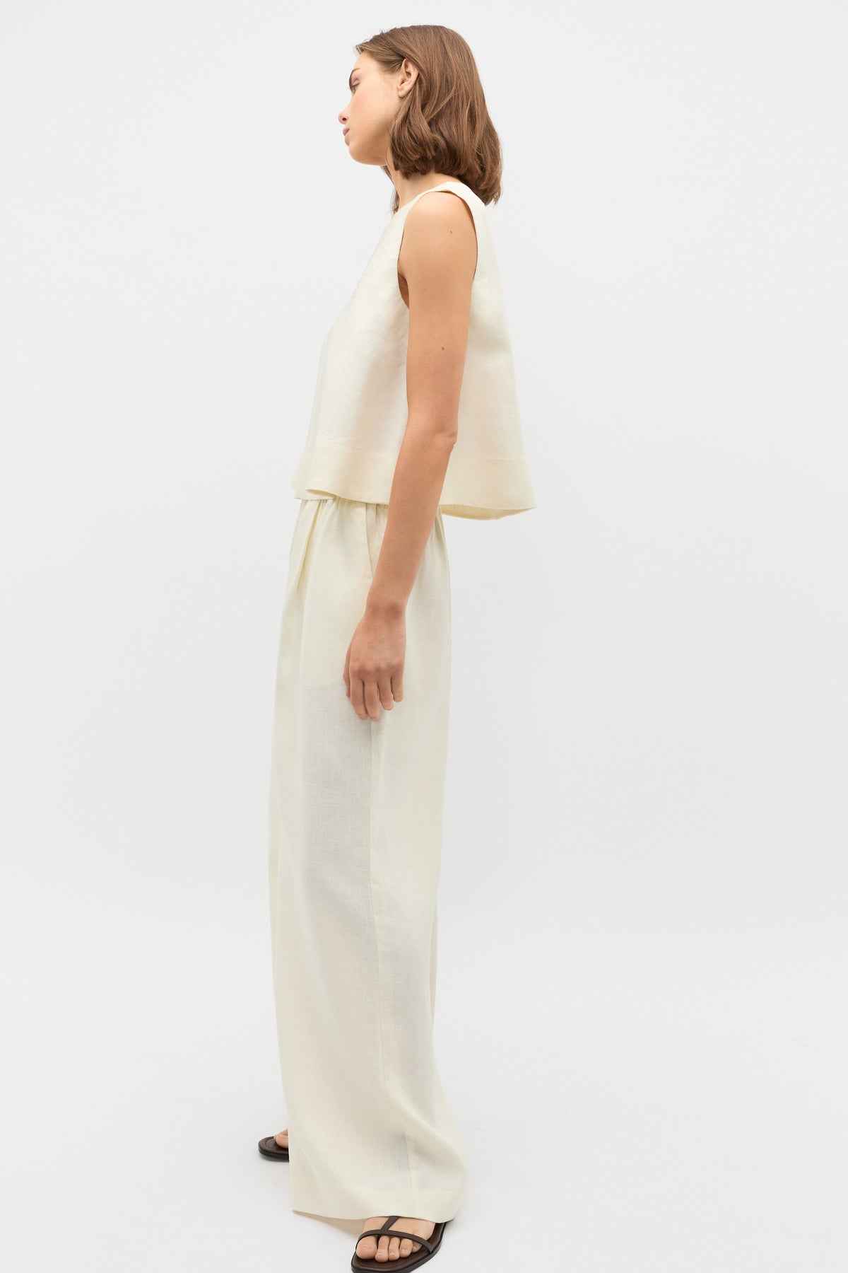 Core Linen Shell Top