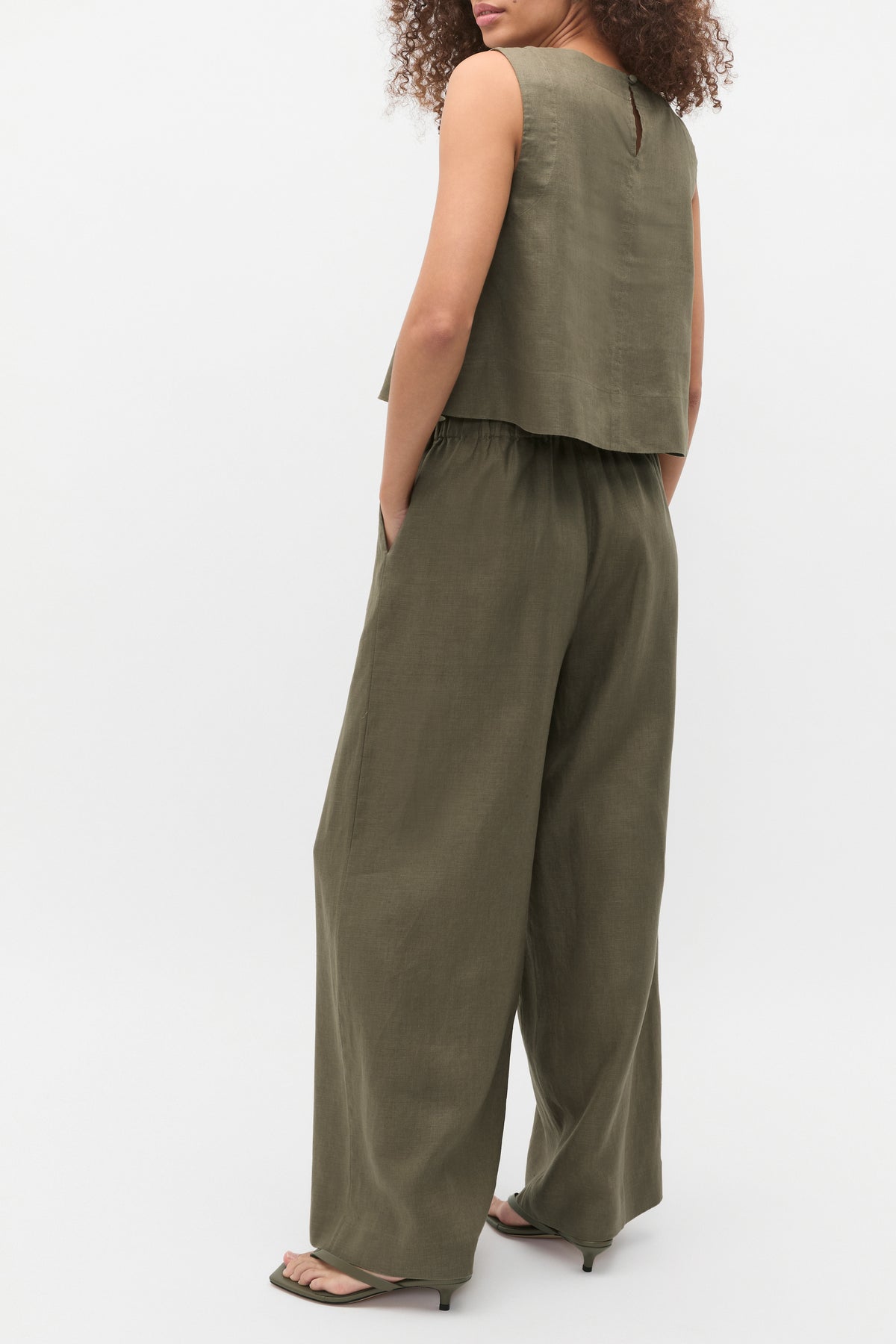 Core Linen Shell Top