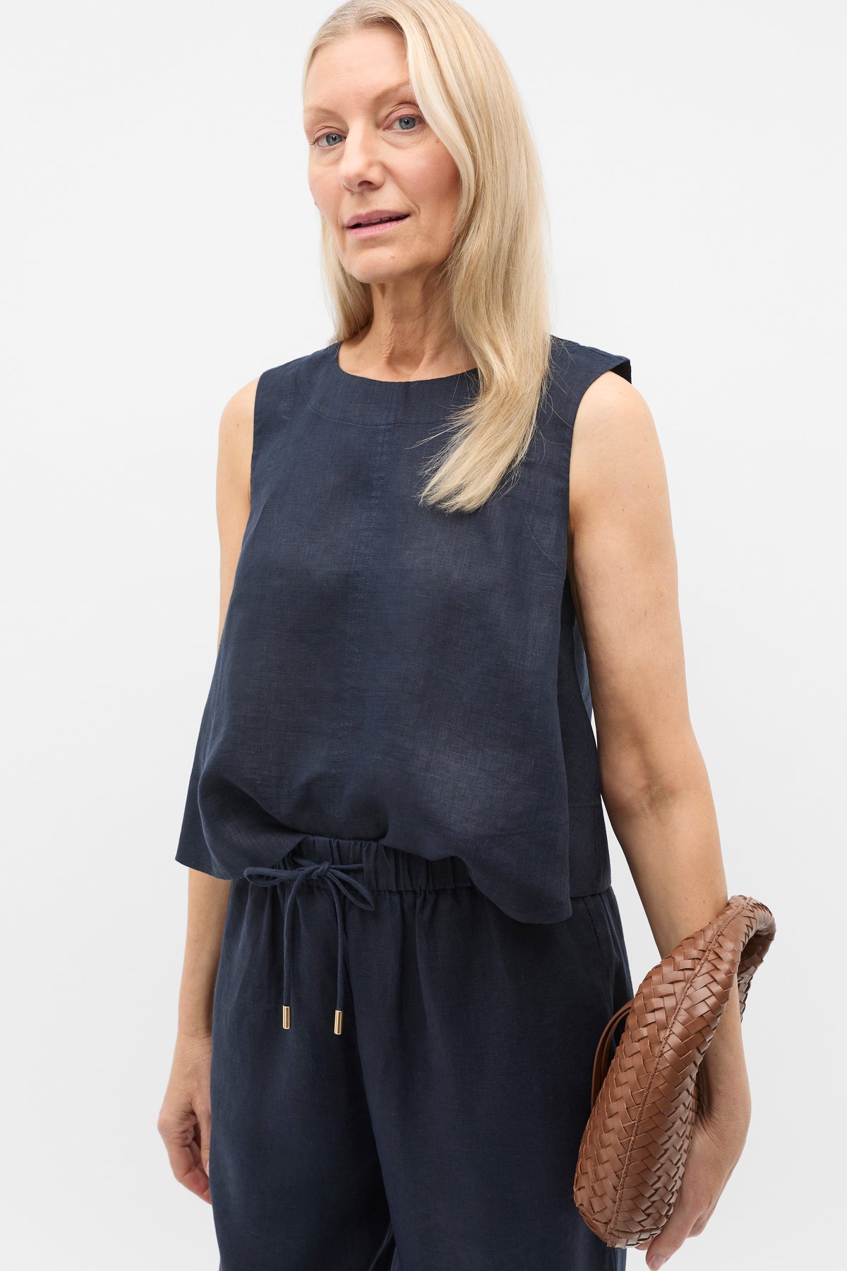 Core Linen Shell Top