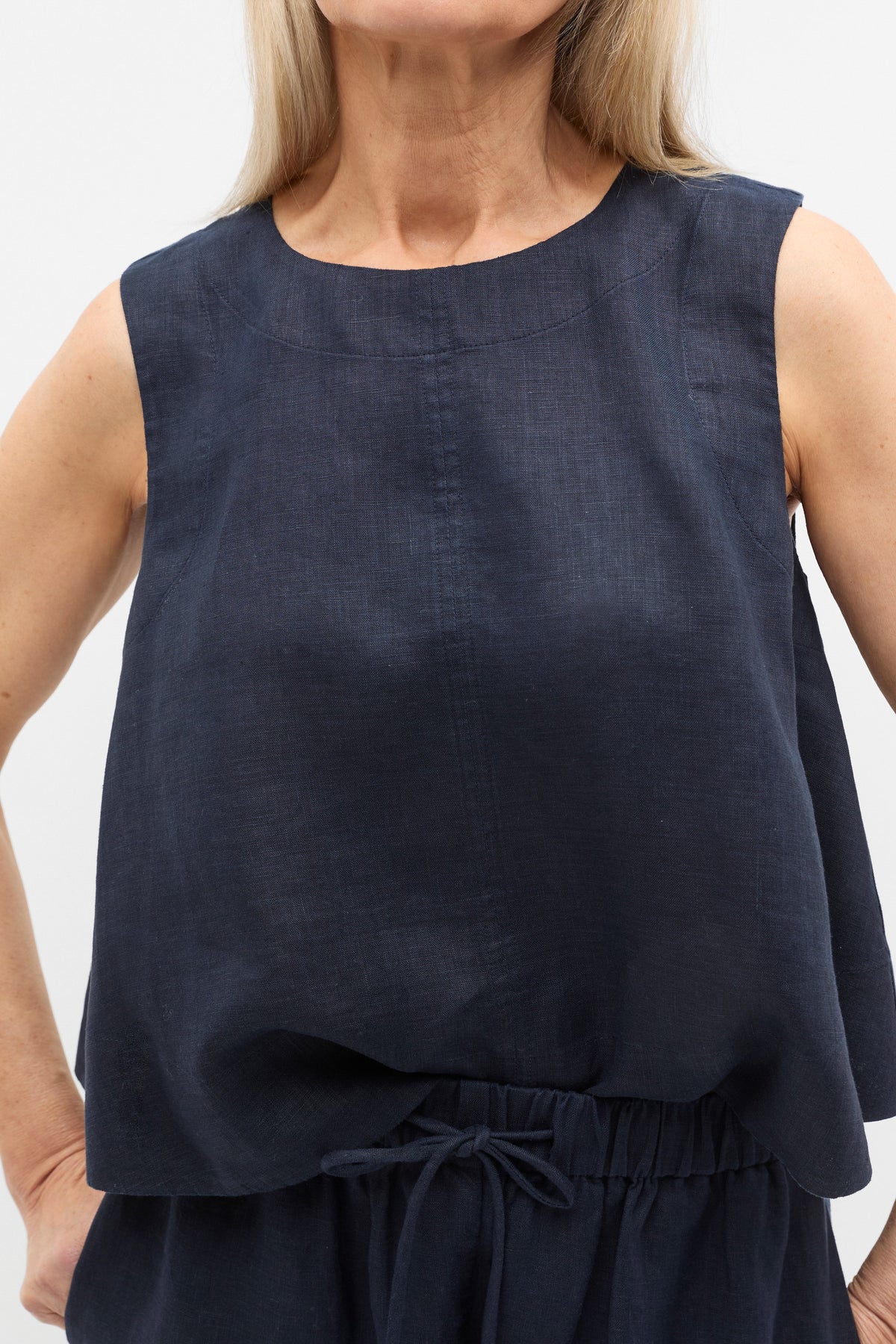 Core Linen Shell Top