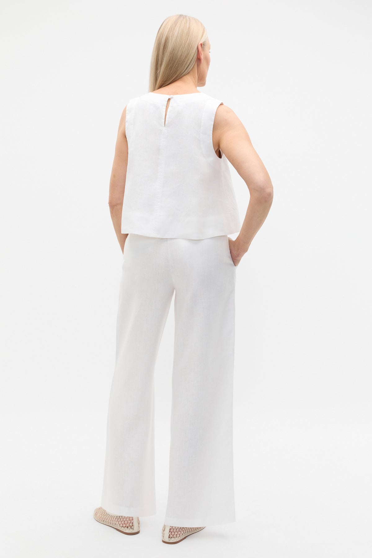 Core Linen Shell Top