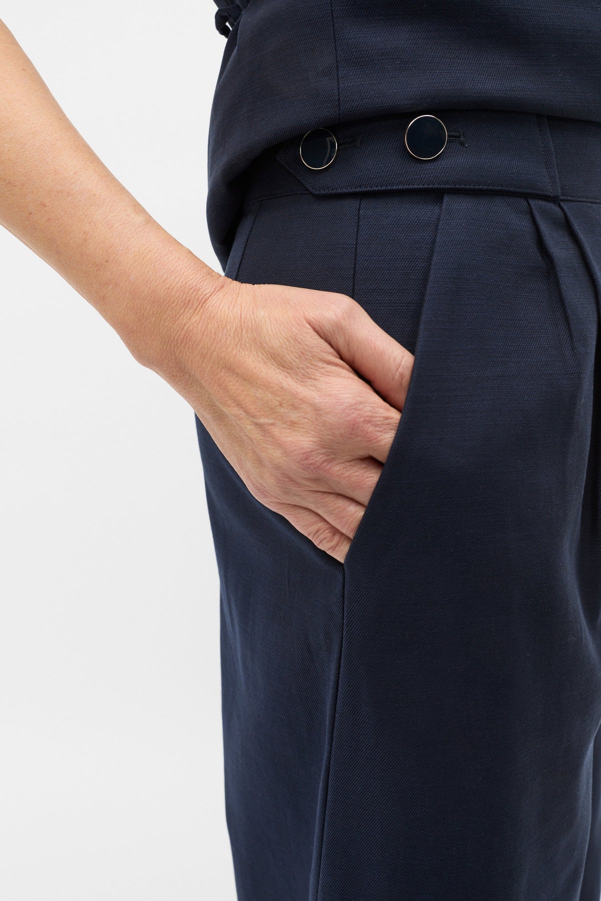 Tailored Drapey Pant