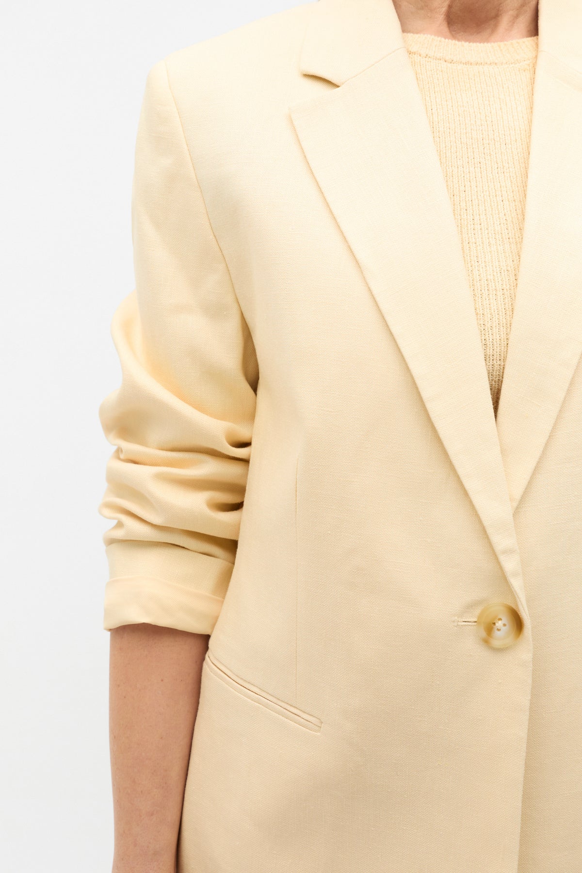 Tailored Linen Blazer