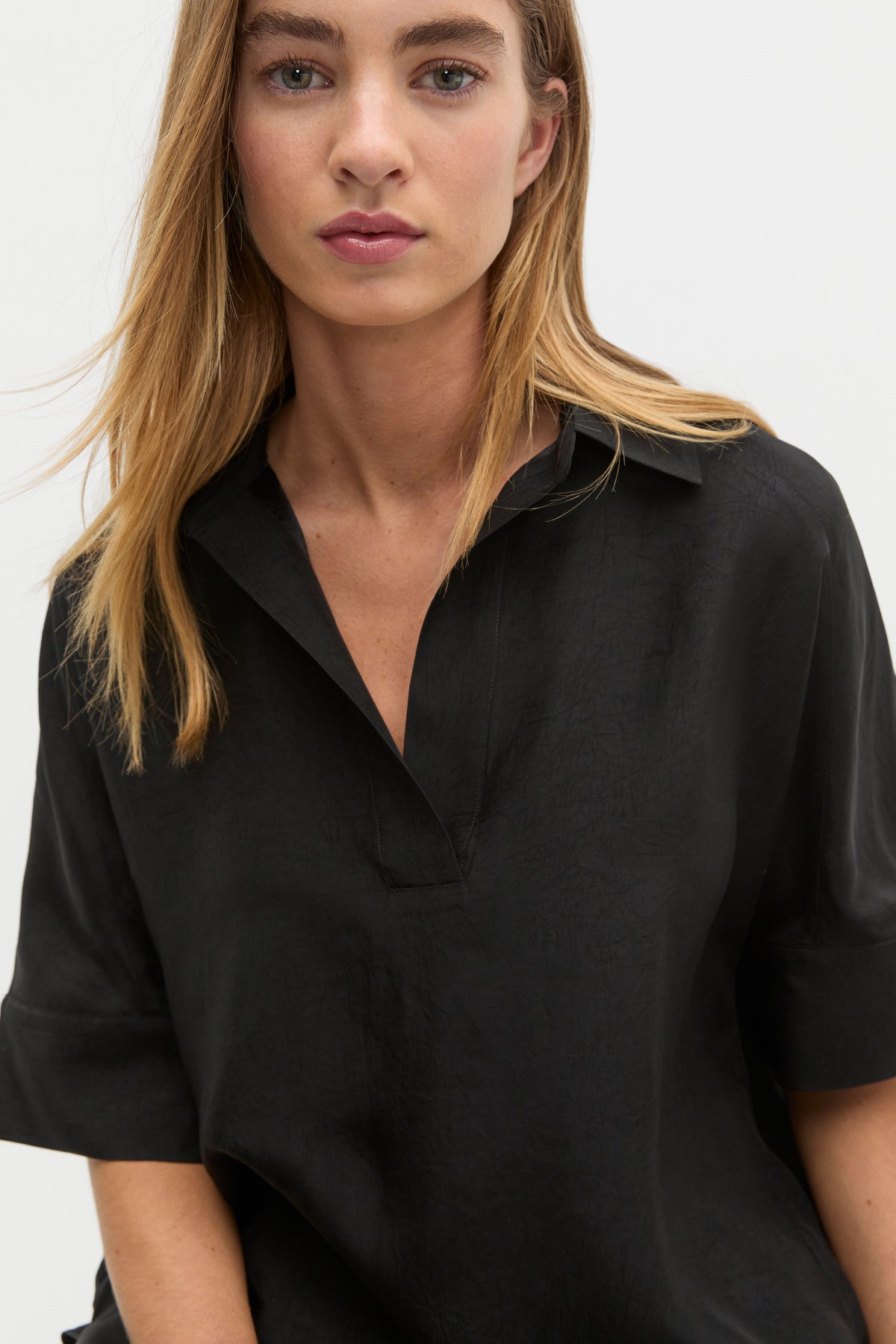 Crinkled Satin Collared Popover