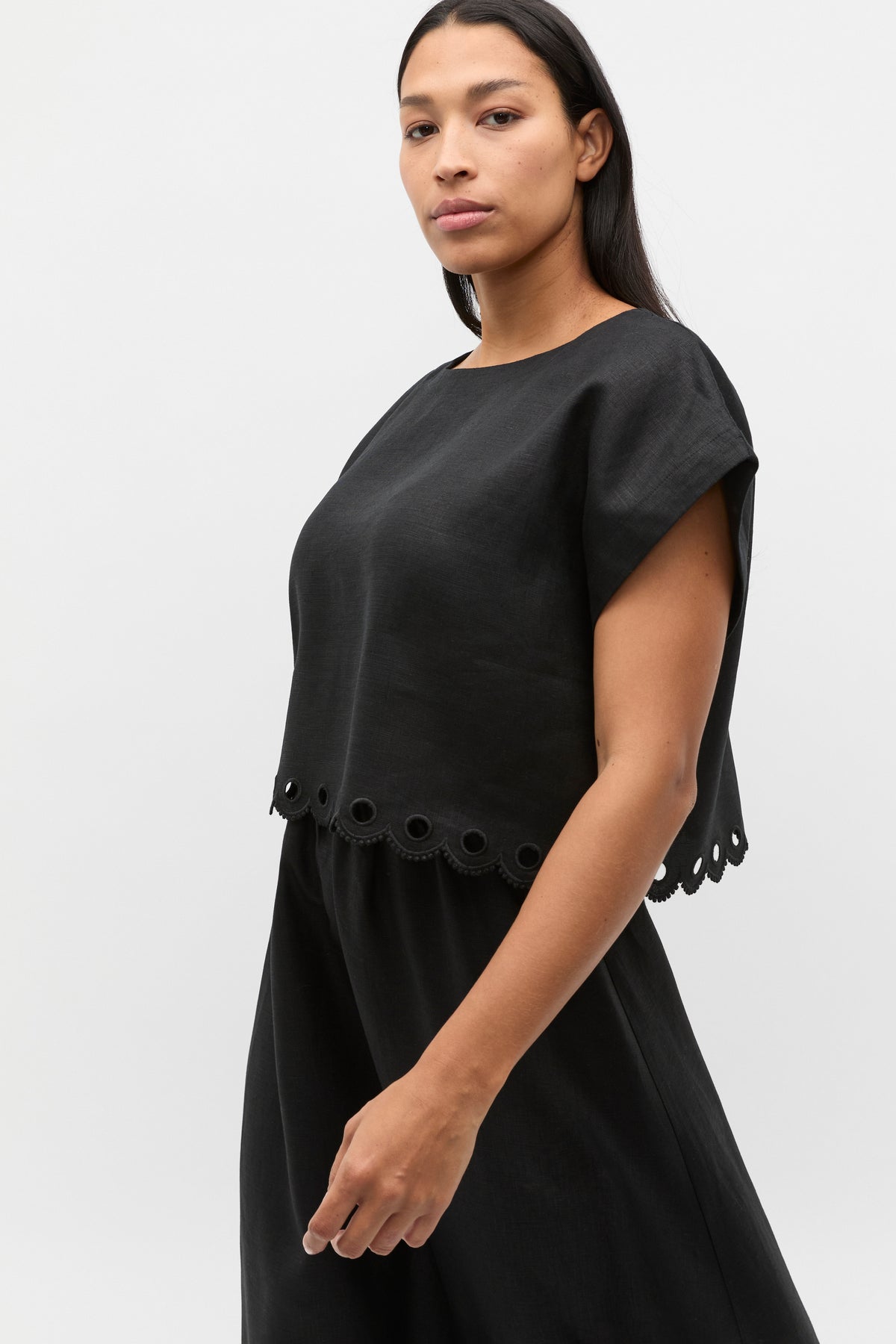 Linen Embroidered Tee