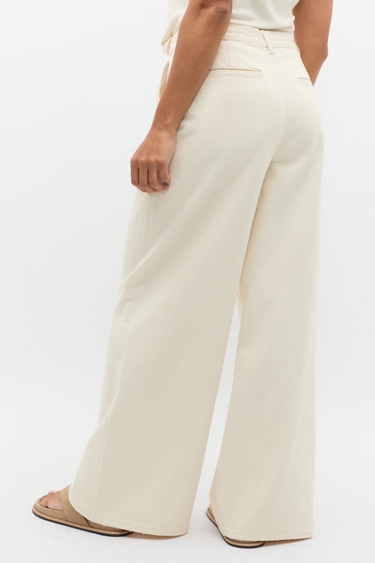 Textured Denim Tailored Jean