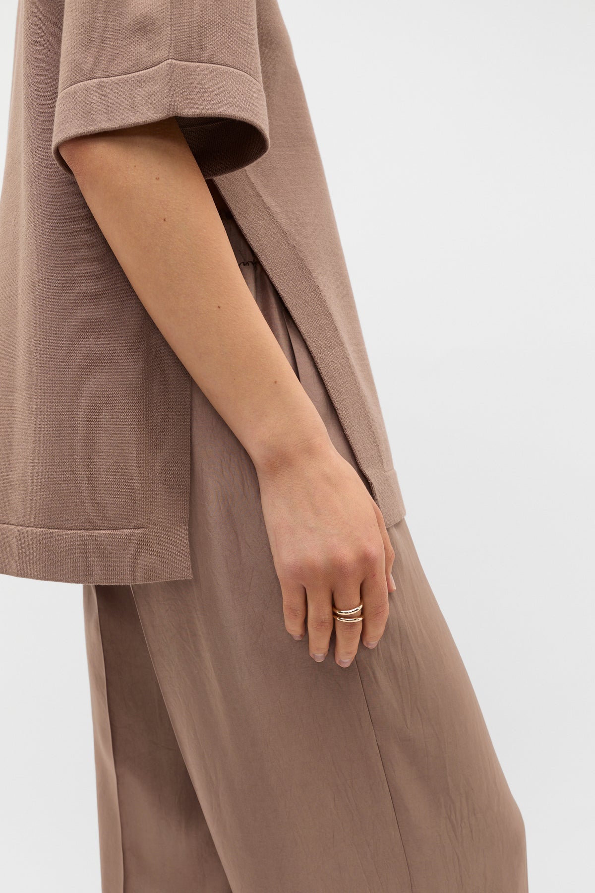 Double Strand Ring