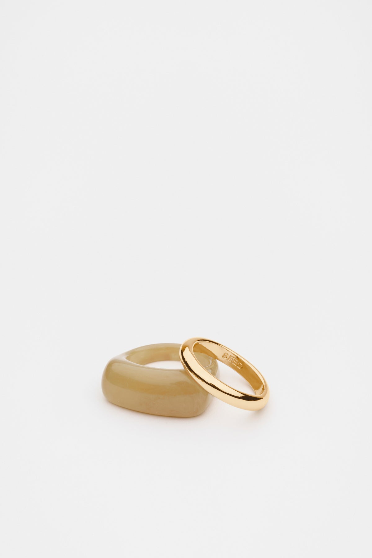 Rounded Resin Ring Set