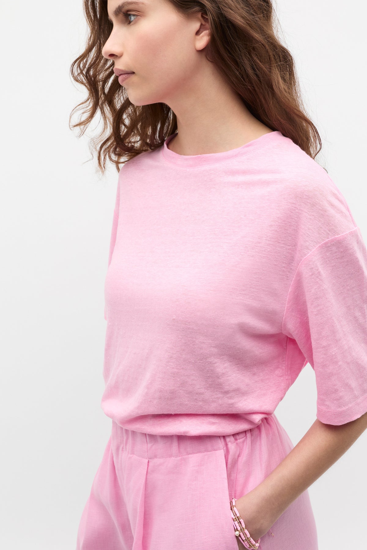 Linen Relaxed Tee
