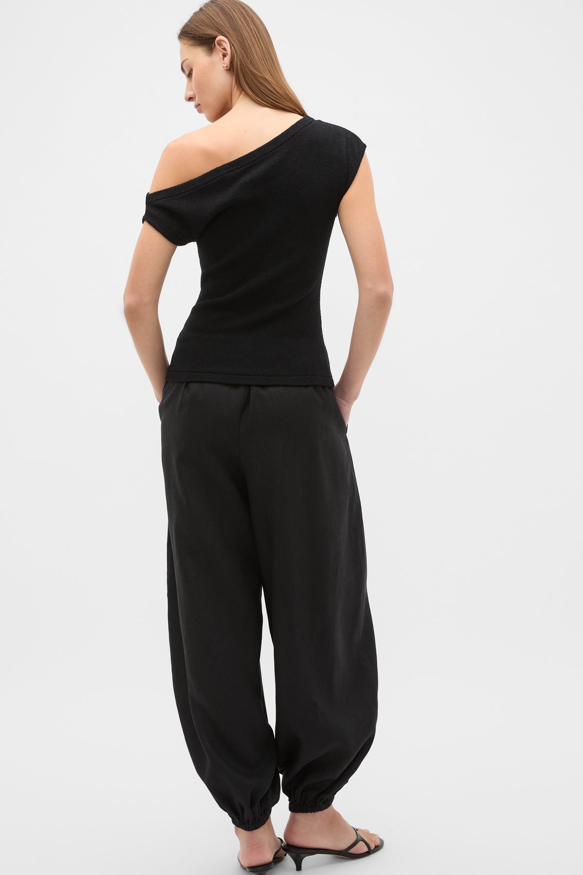 Drape Shoulder Knit