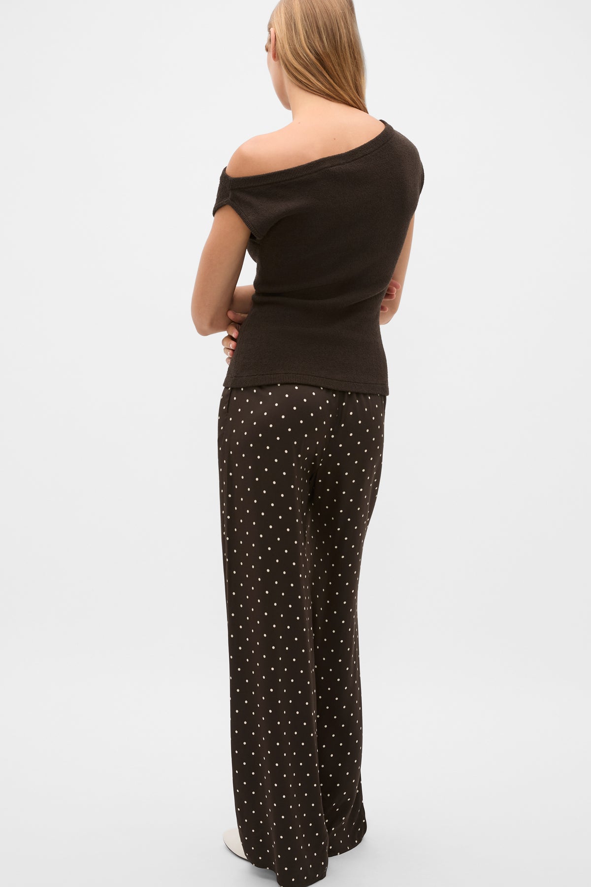 Drape Shoulder Knit