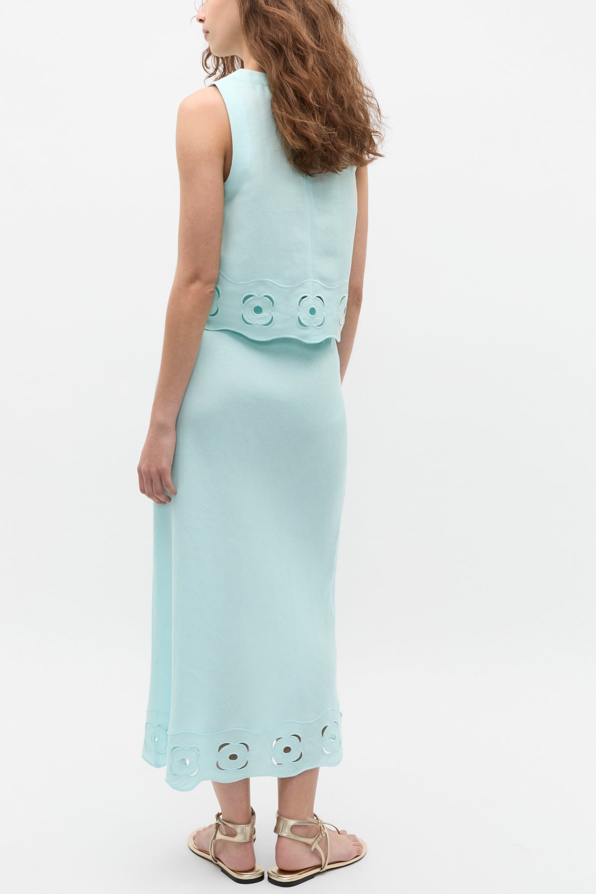 Retro Embroidered Hem Midi Skirt