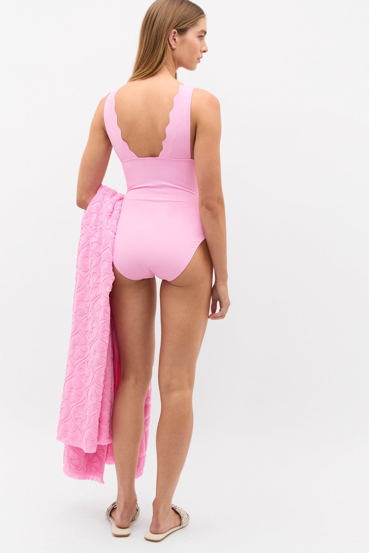 Scallop One Piece