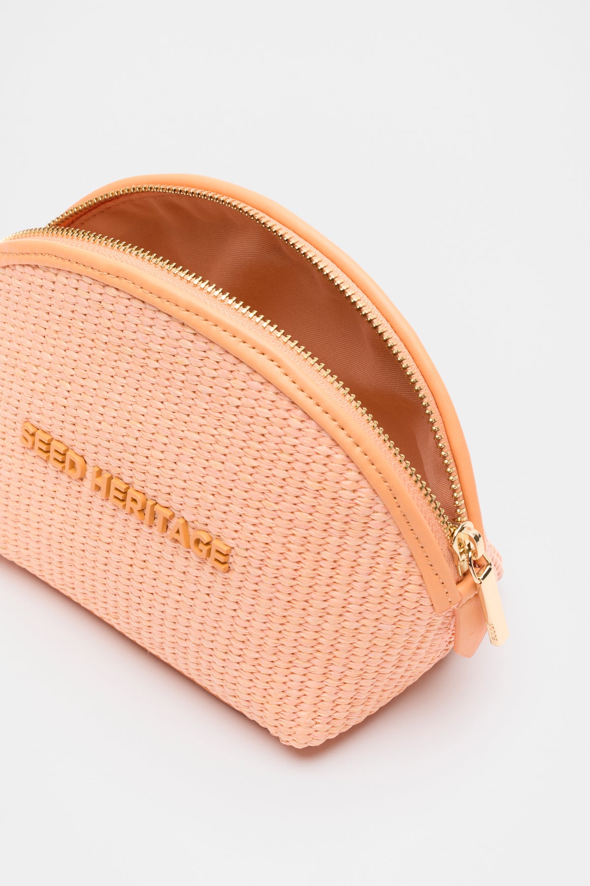 Curved Pouch Small