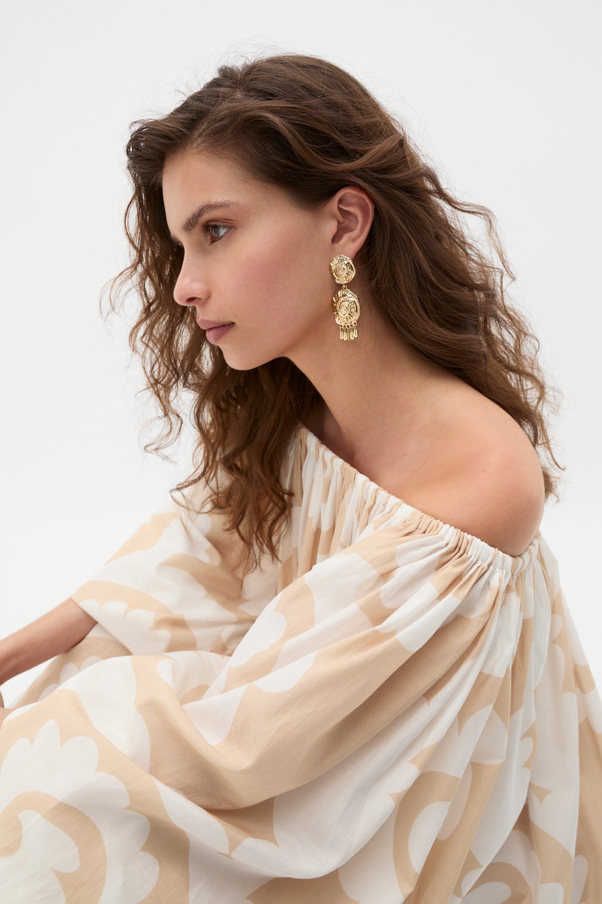 Shell Dangle Earring