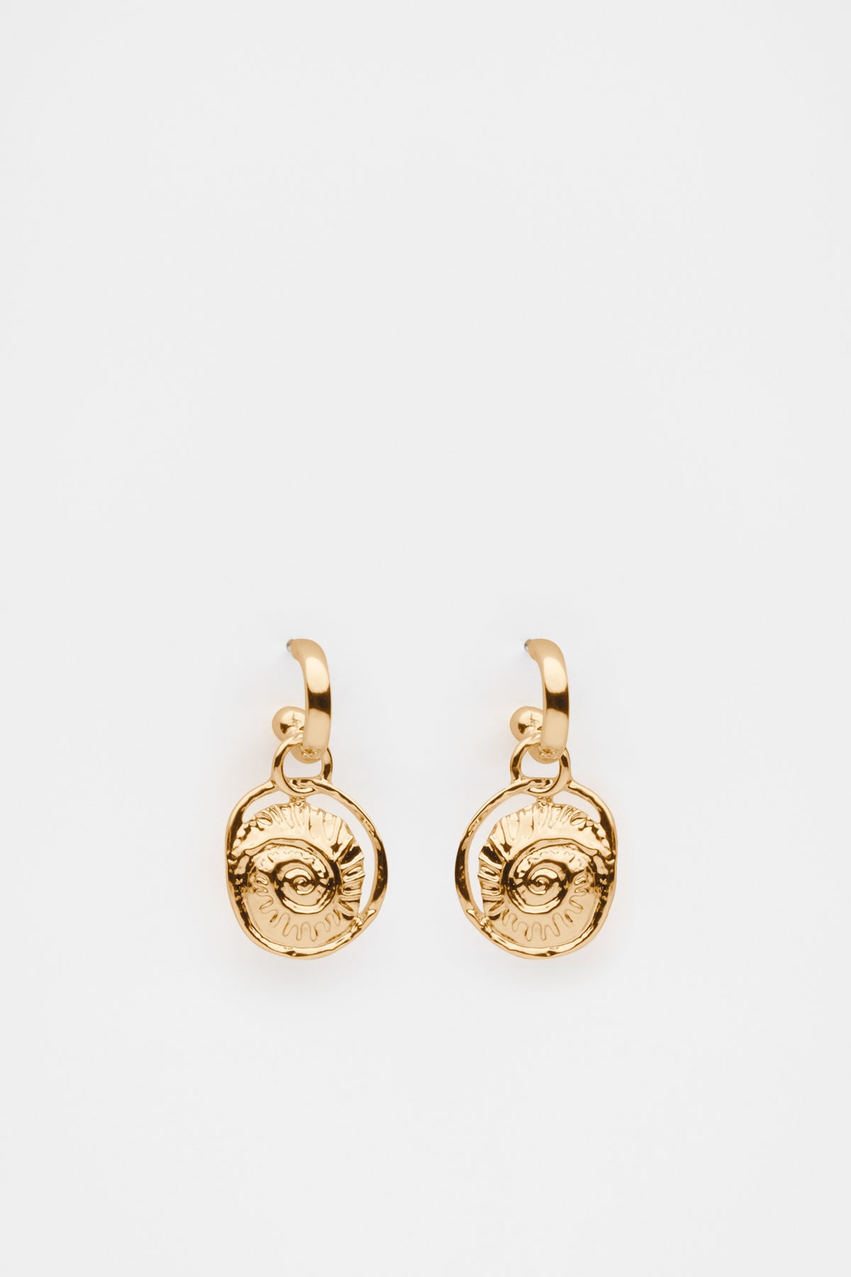 Shell Pendant Earring