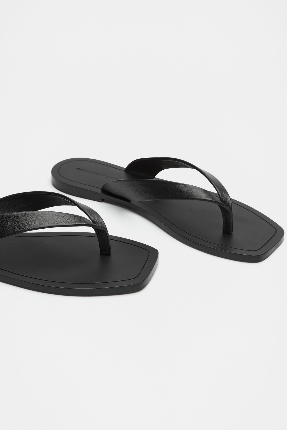 Kenna Leather Flip Flop