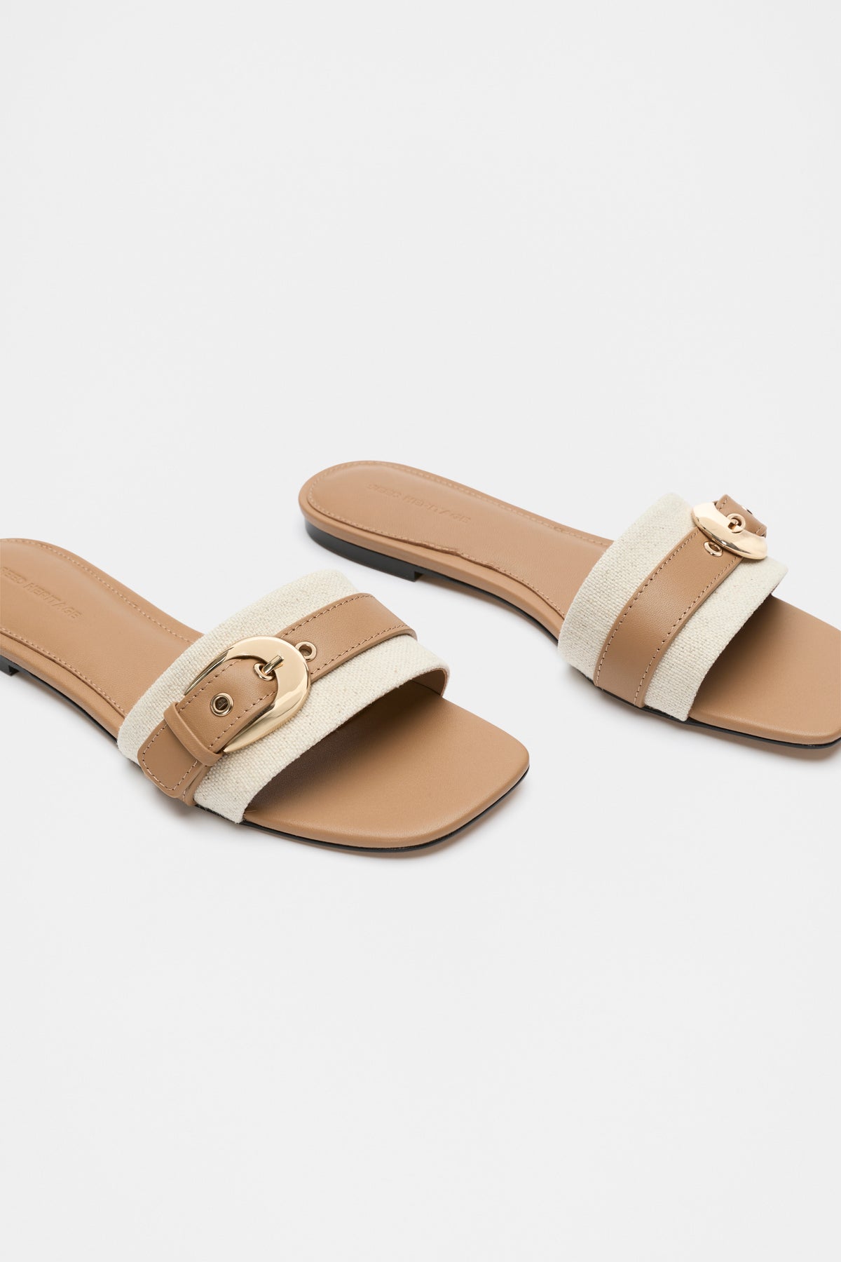 Aria Slide