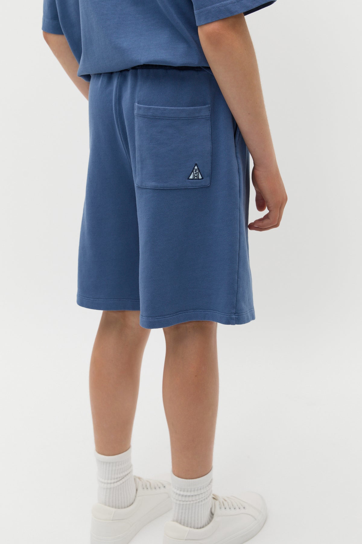 Long Line Track Short