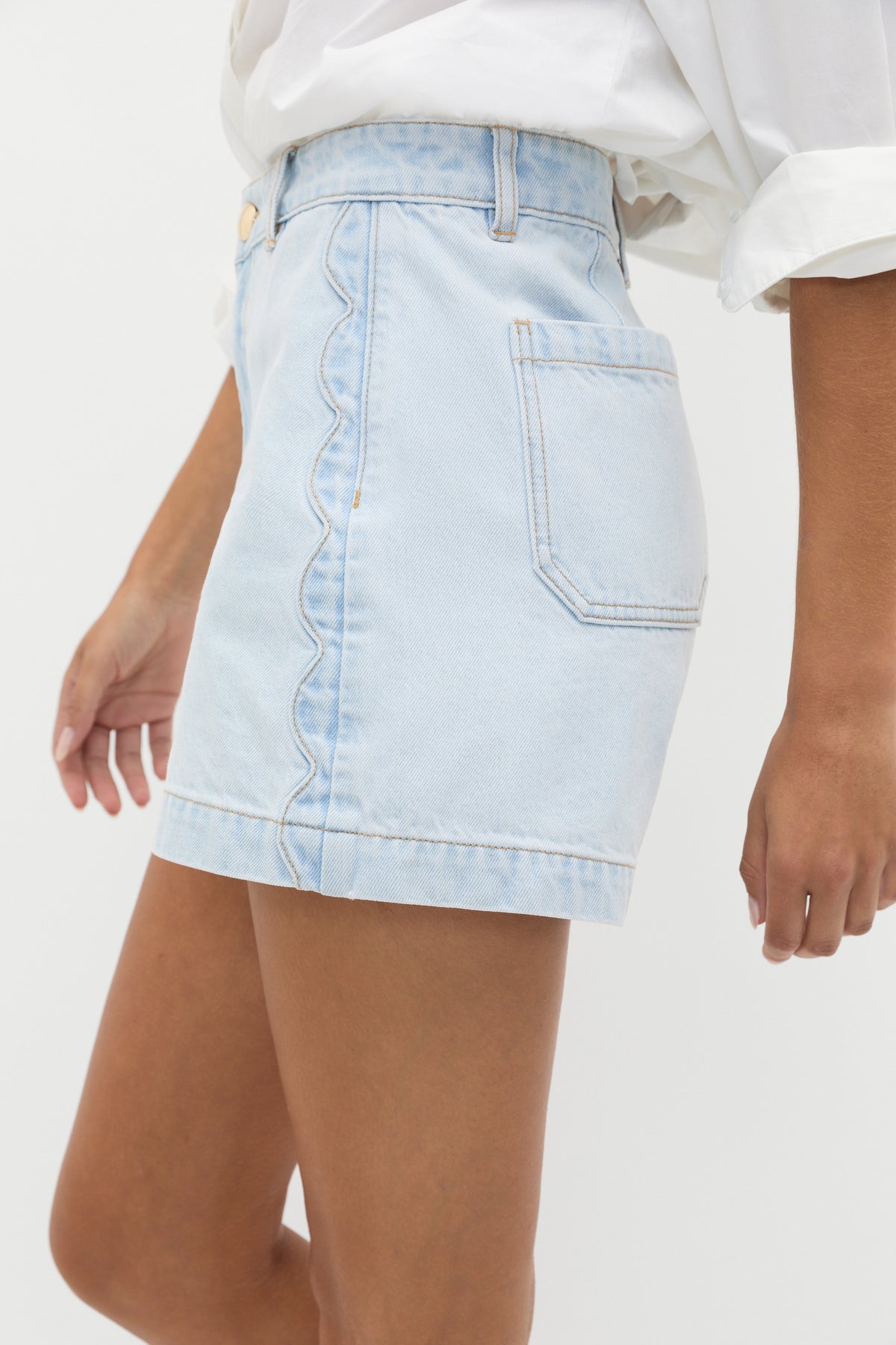 Denim Scallop Short