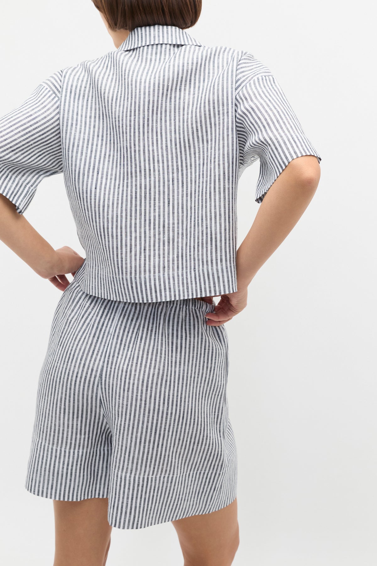 Linen Stripe Short