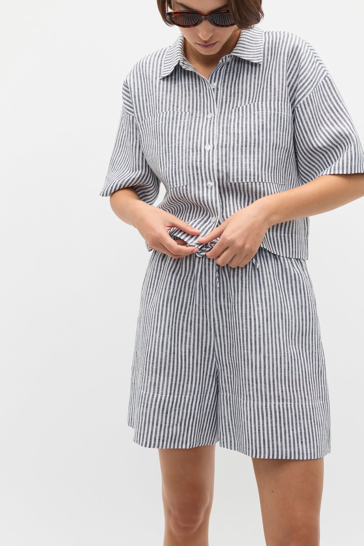 Linen Stripe Short