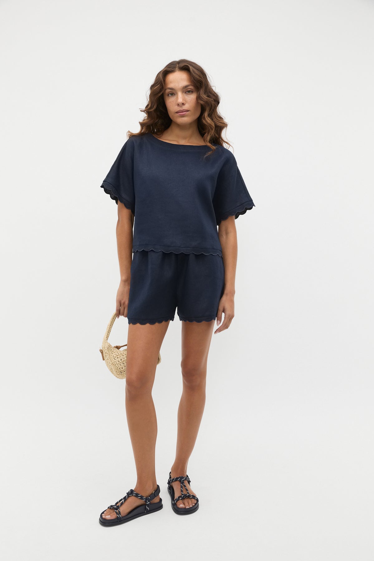 Linen Wave Scallop Boxy Tee