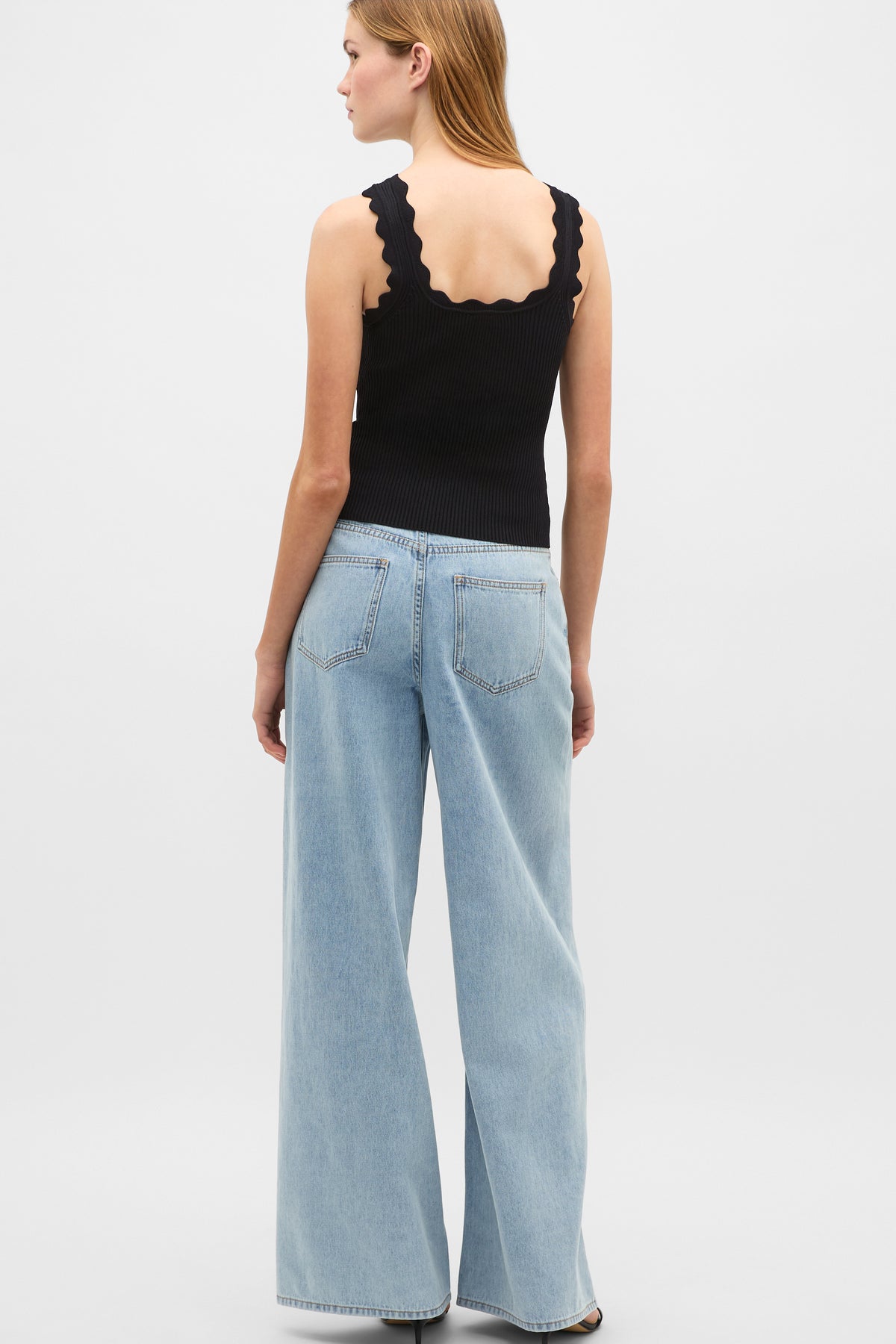 Scallop Knit Top