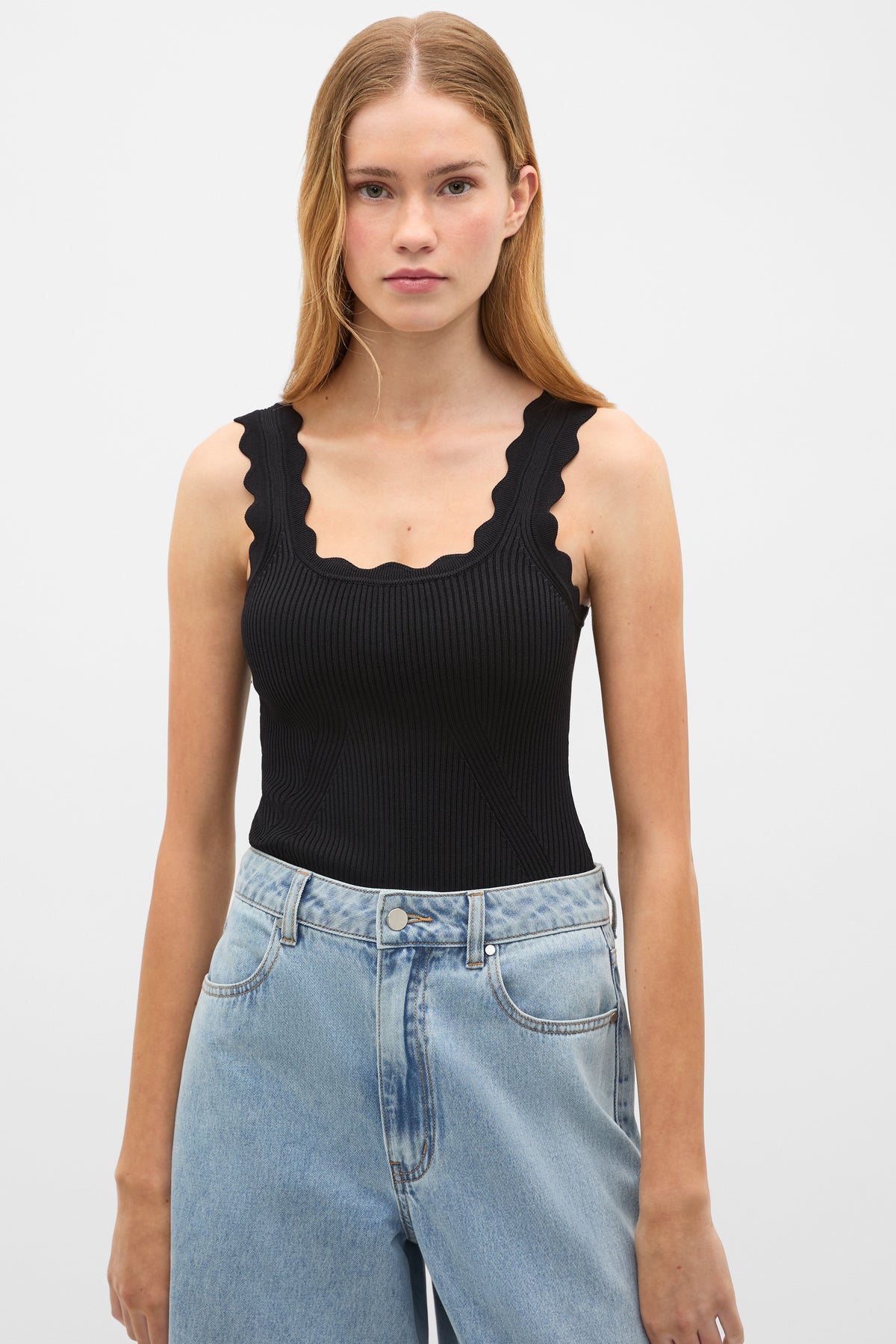 Scallop Knit Top