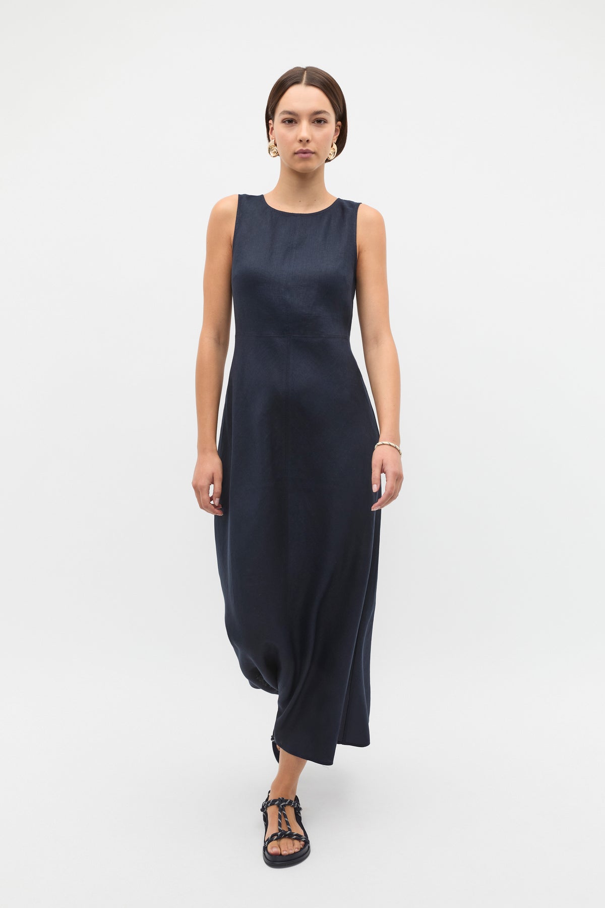 Linen Sleeveless Midi Dress