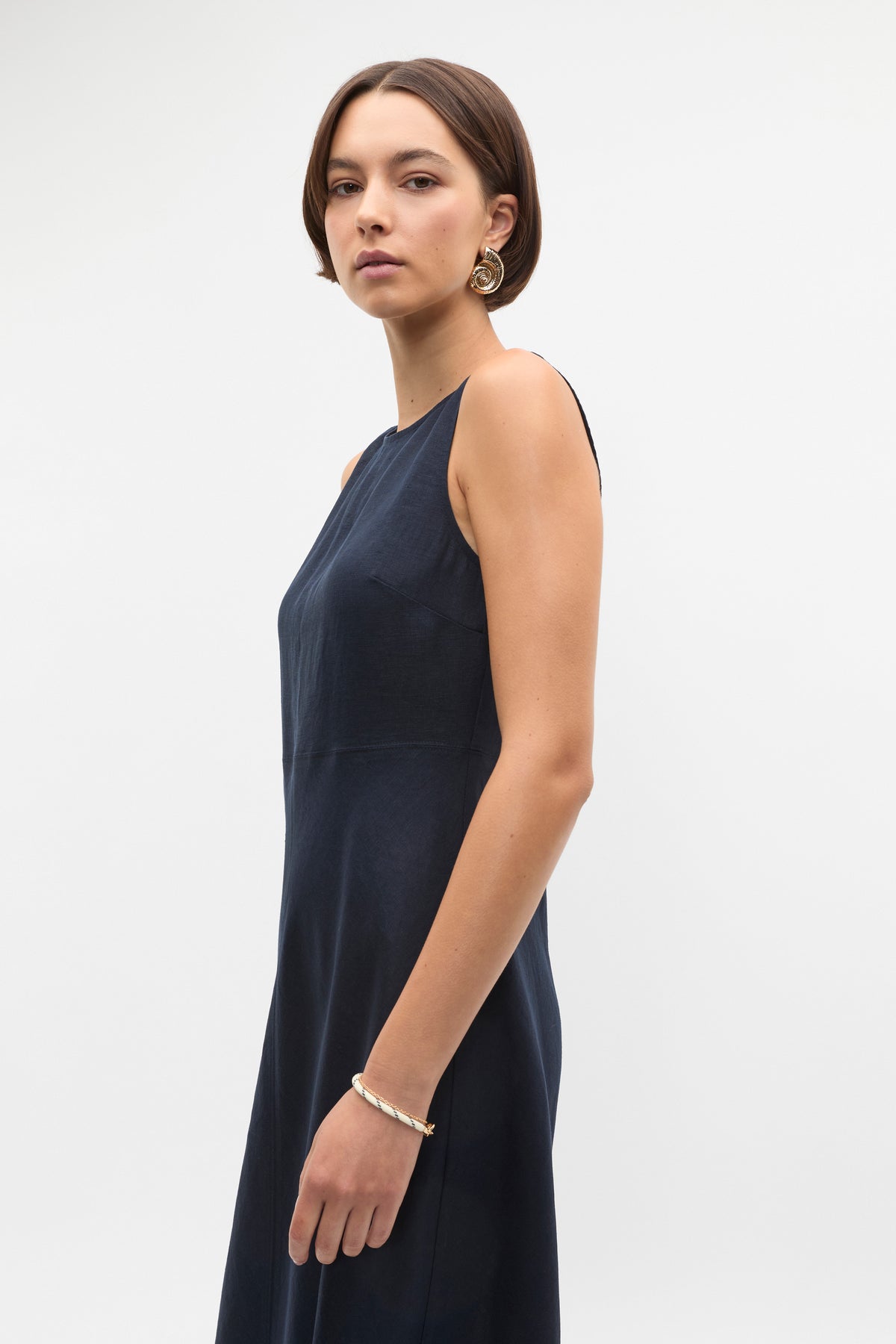 Linen Sleeveless Midi Dress