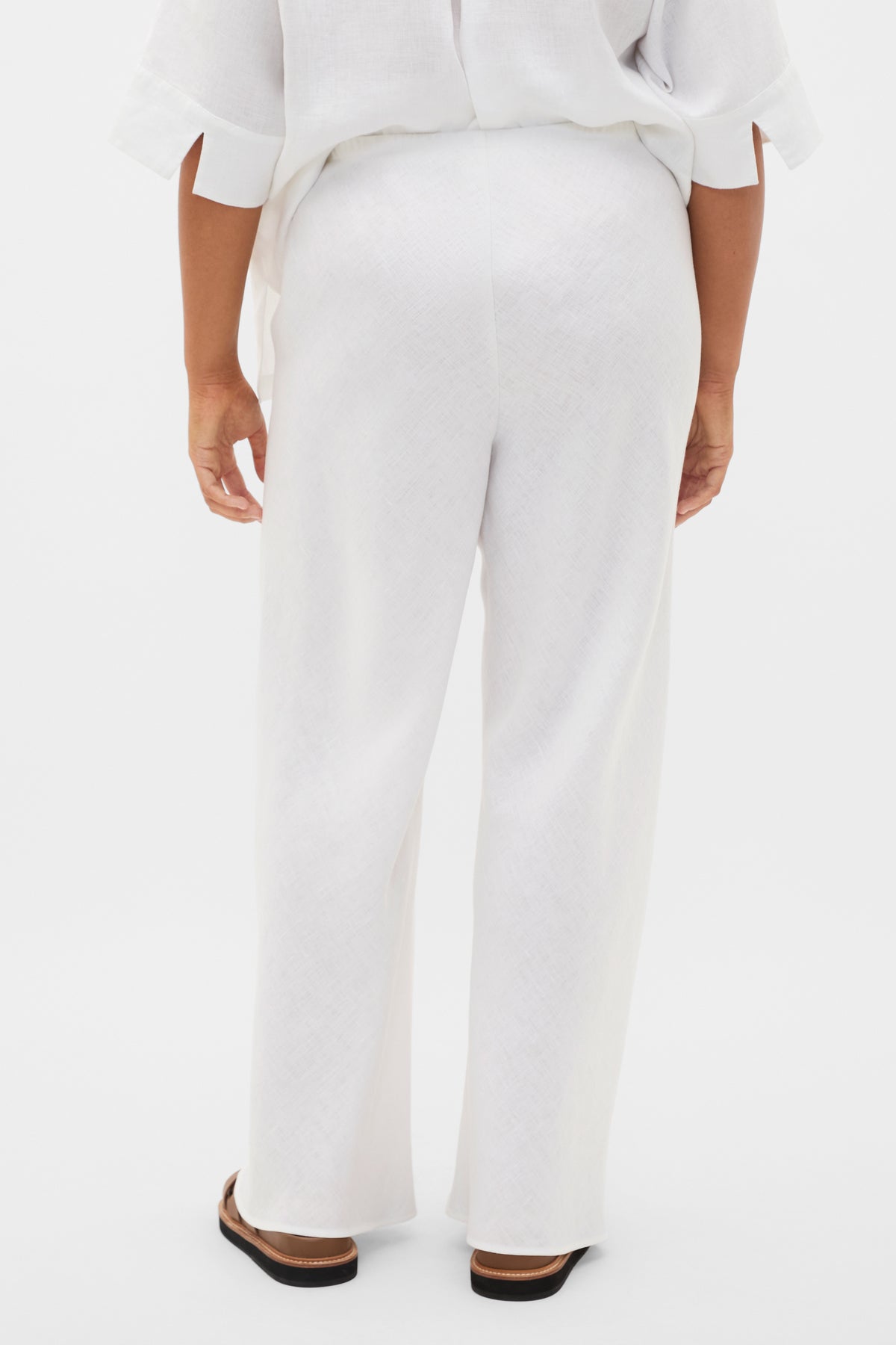 Core Linen Easy Wide Leg Pant