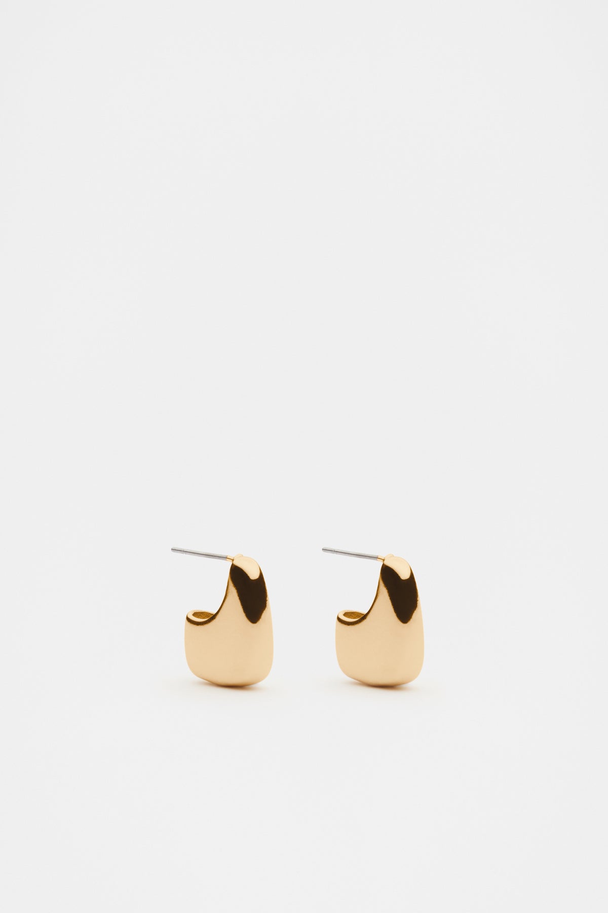 Sculptural Mini Earring