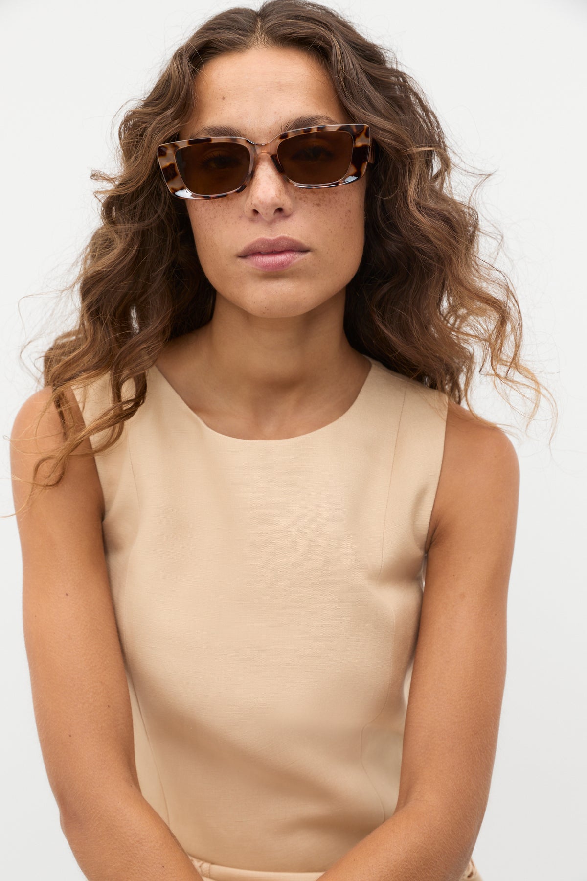 Poppy Rectangle Sunglasses