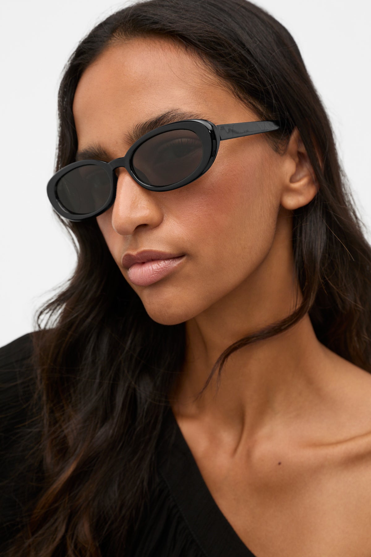 Sadie Oval Sunglasses