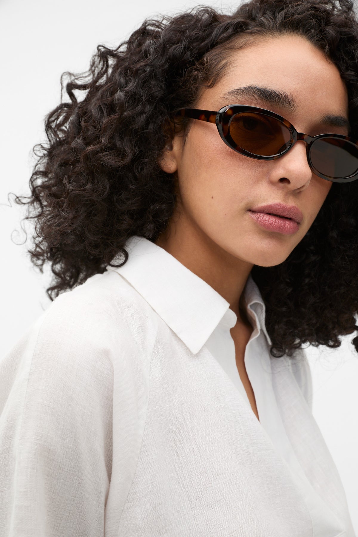 Sadie Oval Sunglasses