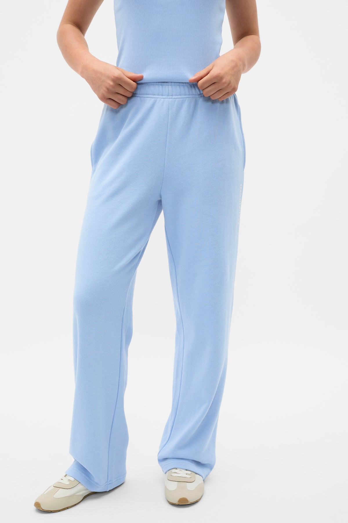 Roll Waist Logo Track Pant